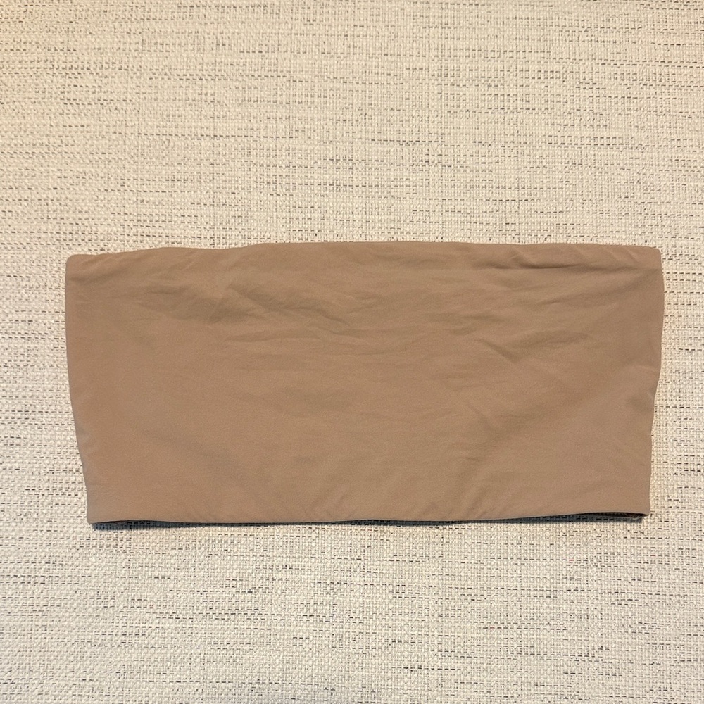 SKIMS Nude Bandeau Bra - Medium